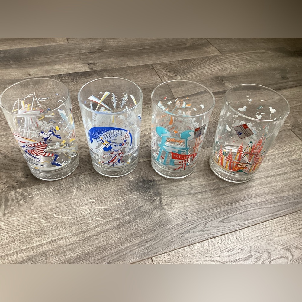 Disney McDonald’s 25th Anniversary Glasses Complete Set Of 4. Never Used!